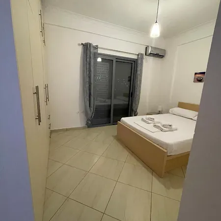 Tasos Χειμάρρα