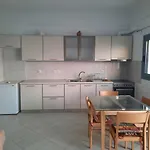 Tasos Konukevi 4*