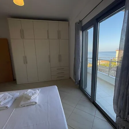 Guest house Tasos