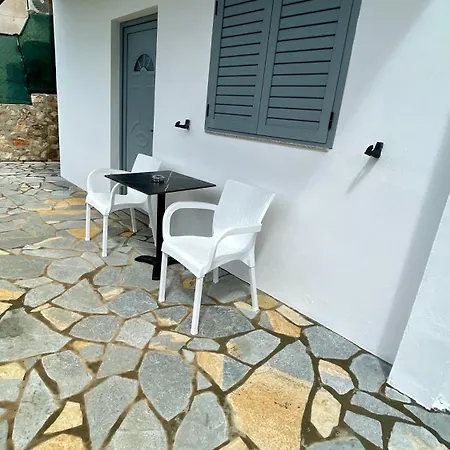 Tasos 4* Himare