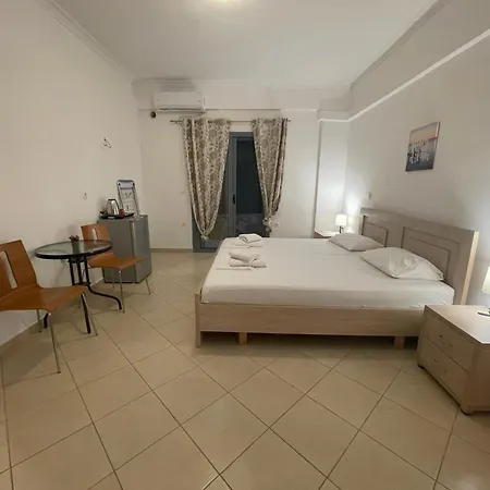 Tasos 4* Himare
