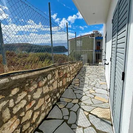 Tasos Casa de hóspedes Himare