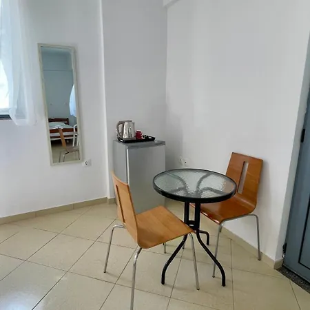 Tasos Guest house
