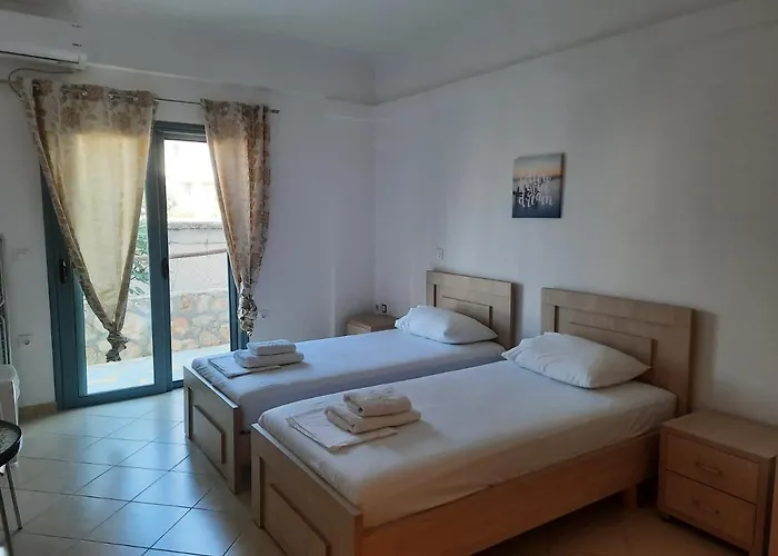 Tasos 4*