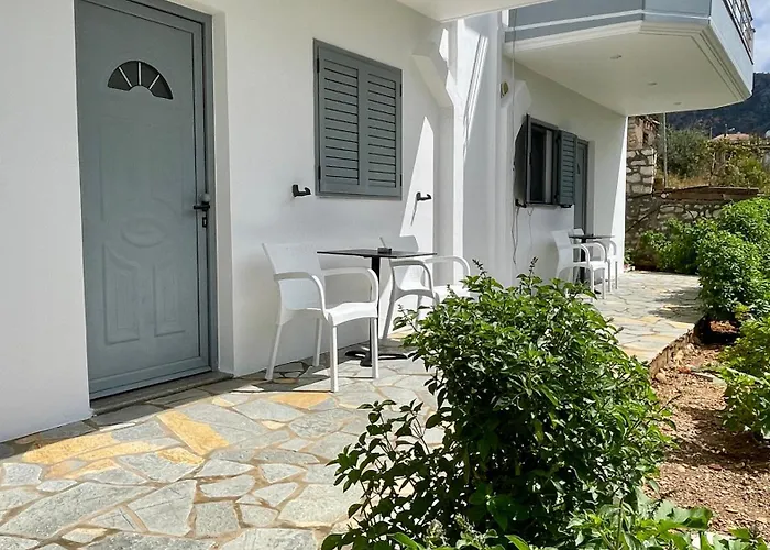 Tasos Casa de hóspedes Himare