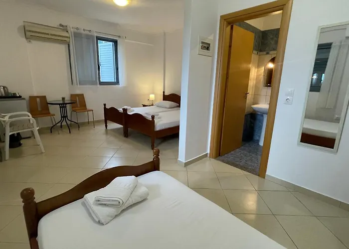 Tasos 4*