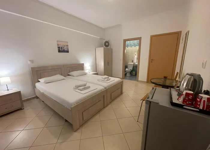 Tasos 4*